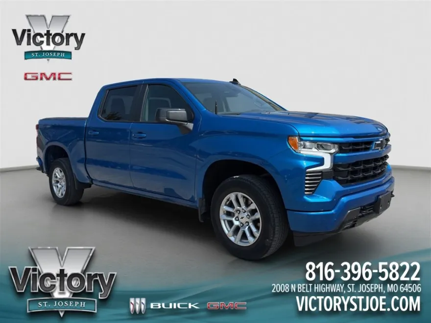 2022 Chevrolet Silverado RST photo 1