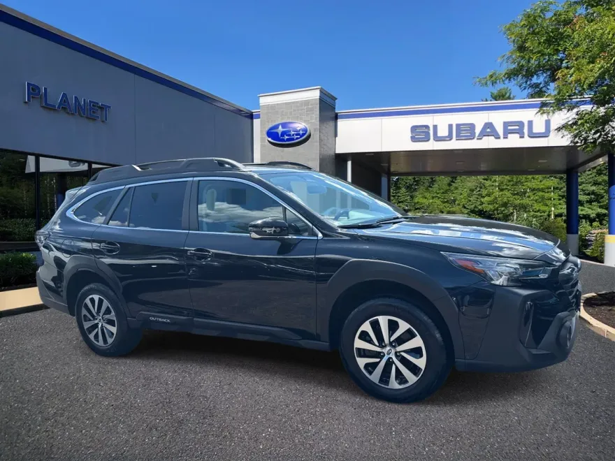 2025 Subaru Outback Premium photo 1