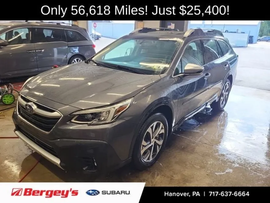 2021 Subaru Outback Touring photo 1