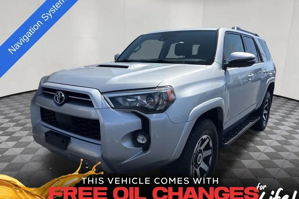 2024 Toyota 4Runner TRD Off-Road Premium photo 1