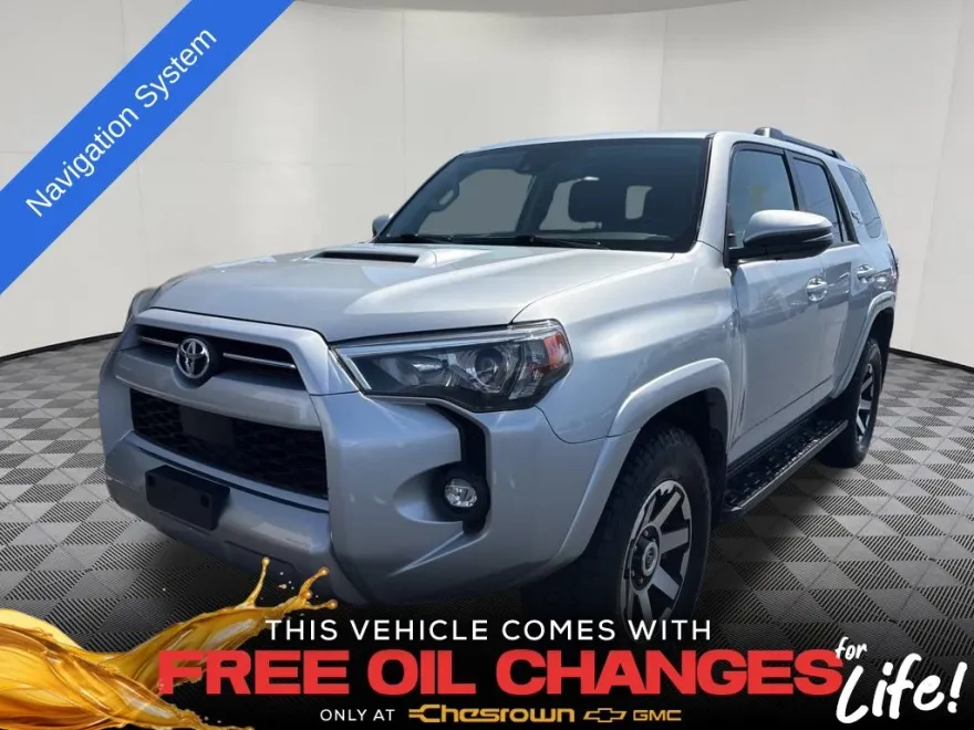 2024 Toyota 4Runner TRD Off-Road Premium photo 1