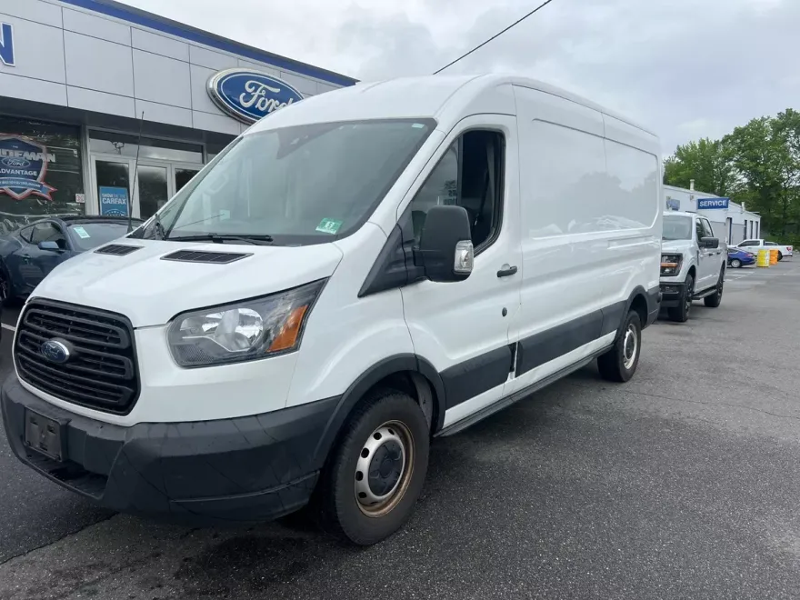 2019 Ford Transit photo 1