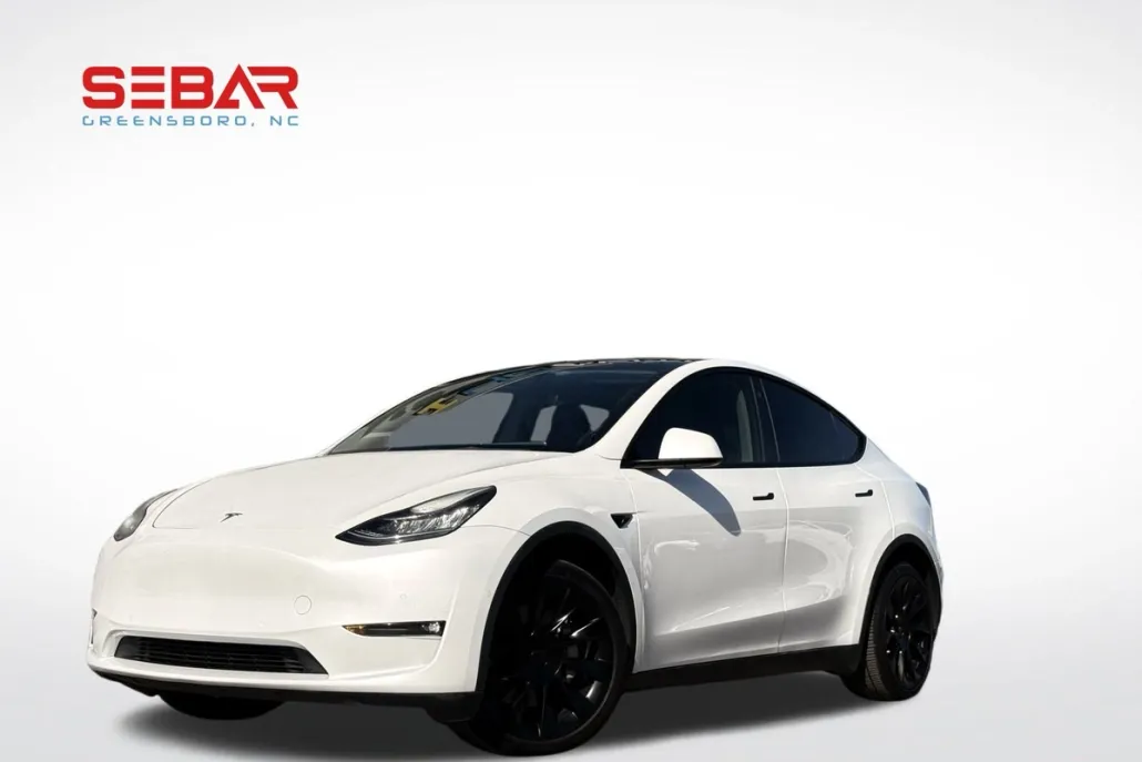 2022 Tesla Model Y Long Range photo 1