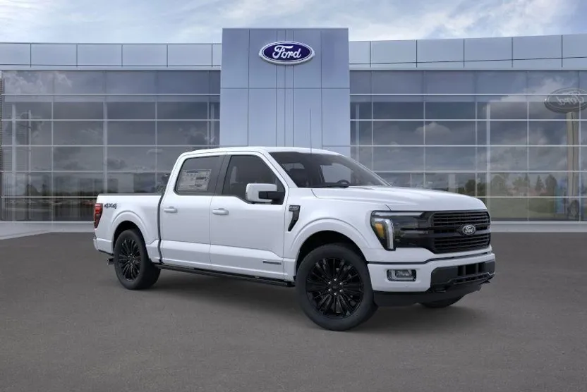 2025 Ford F-150 Platinum photo 1