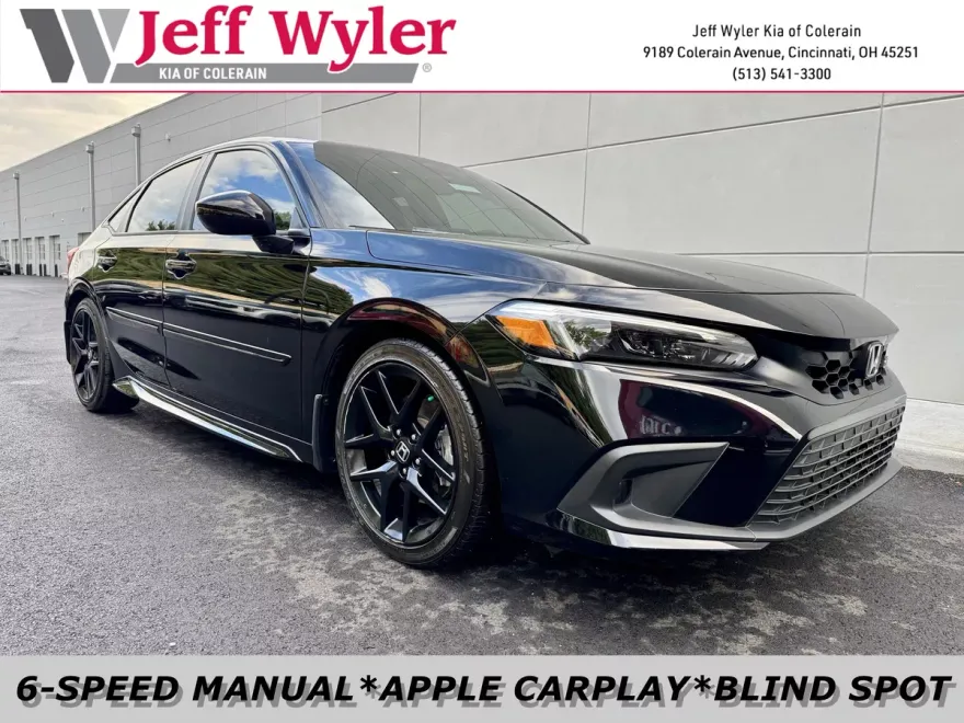 2022 Honda Civic Si photo 1