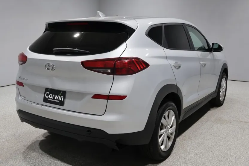 2019 Hyundai Tucson SE photo 1