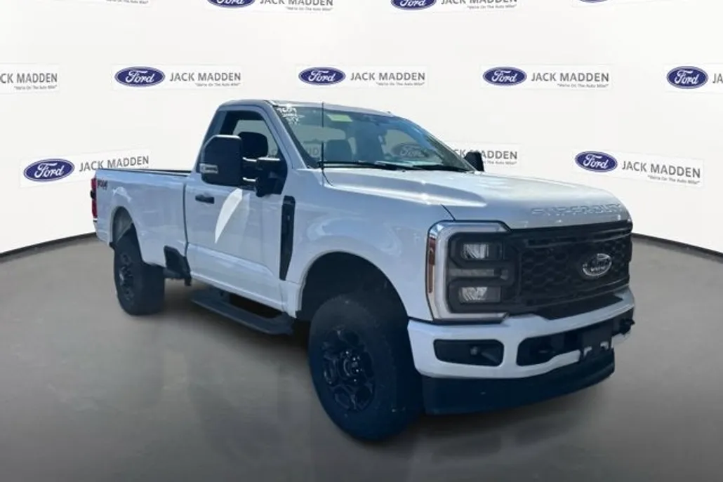2024 Ford F-350 XL photo 1