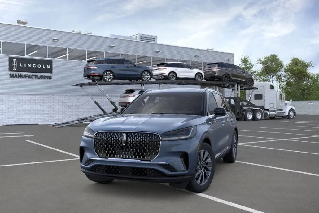 2025 Lincoln Aviator Premiere photo 1