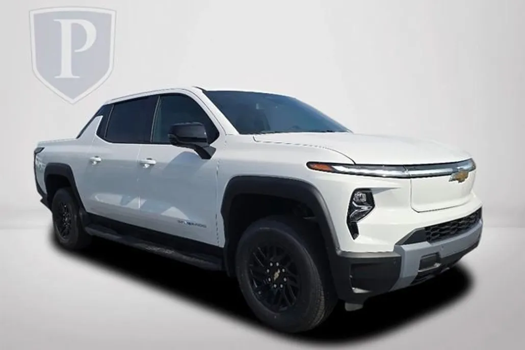 2025 Chevrolet Silverado EV LT photo 1
