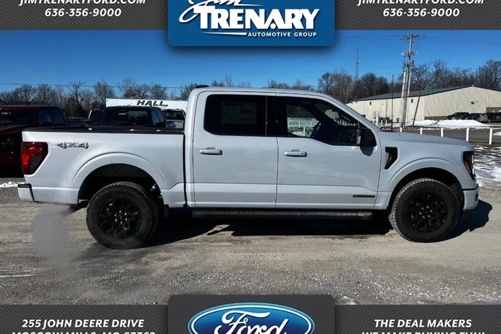 2025 Ford F-150 XLT photo 1