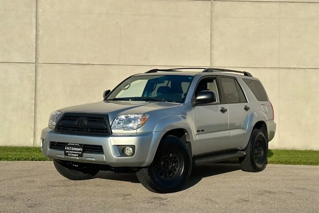 2007 Toyota 4Runner SR5 photo 1