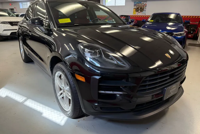 2019 Porsche Macan S photo 1