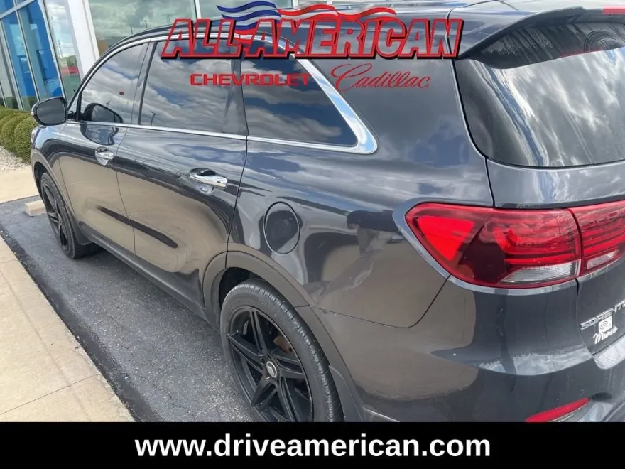 2019 Kia Sorento LX S photo 1