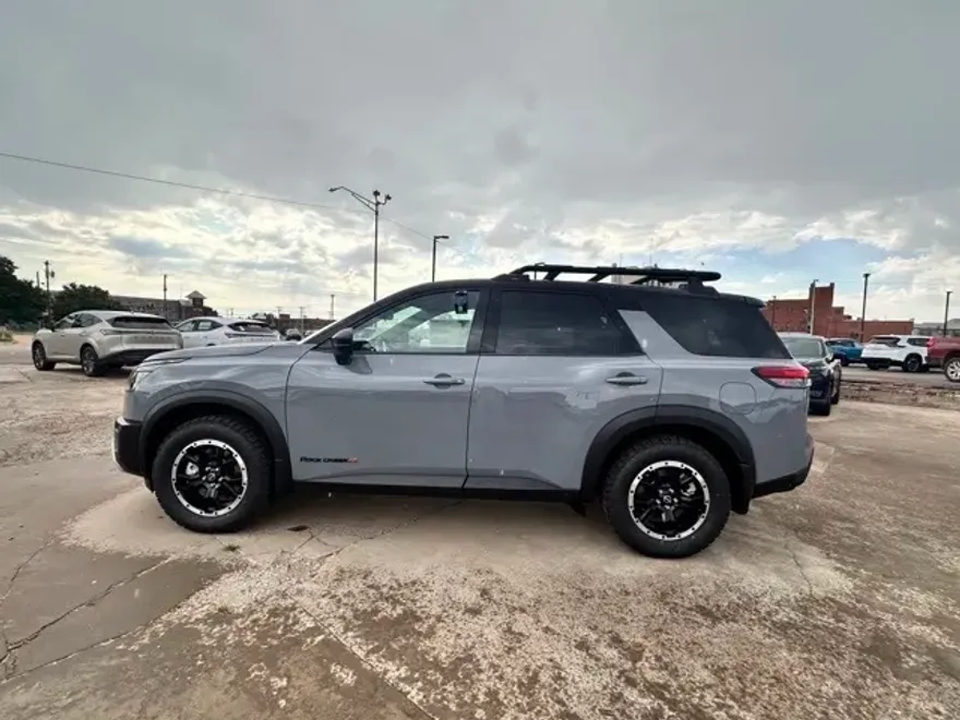2025 Nissan Pathfinder Rock Creek photo 1