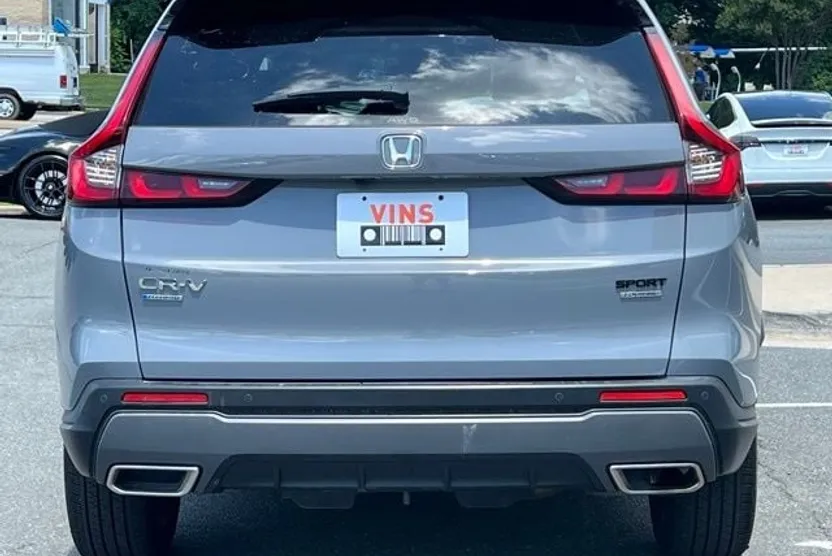 2024 Honda CR-V Hybrid Sport Touring photo 1
