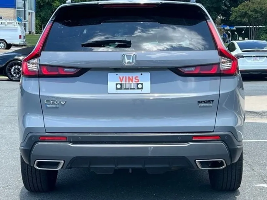 2024 Honda CR-V Hybrid Sport Touring photo 1