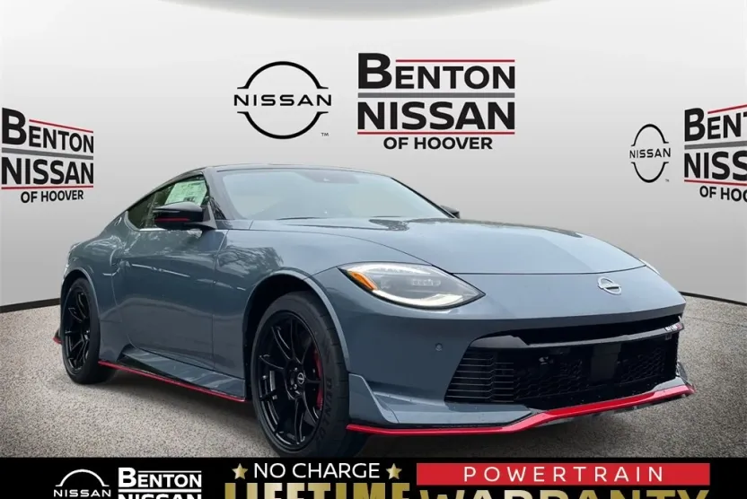 2025 Nissan Z Nismo photo 1