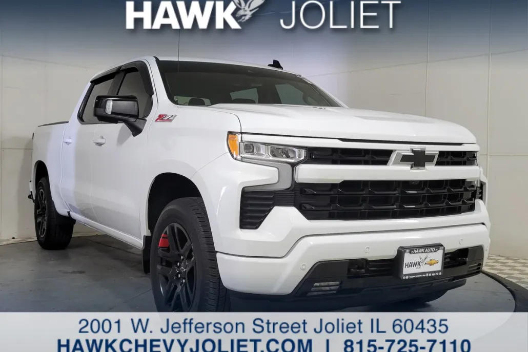 2024 Chevrolet Silverado 1500 RST photo 1
