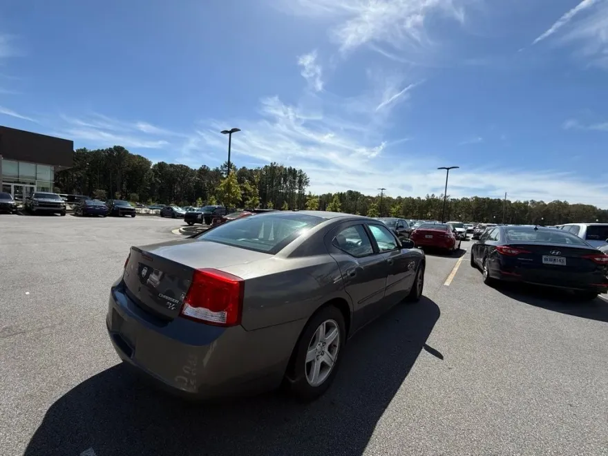 2010 Dodge Charger R/T photo 1