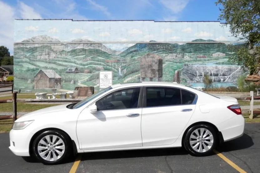 2014 Honda Accord EX-L photo 1