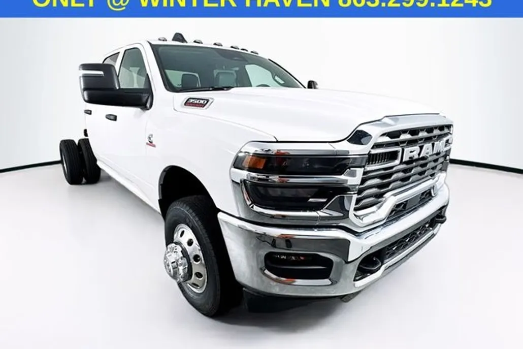 2025 Ram 3500 Tradesman photo 1