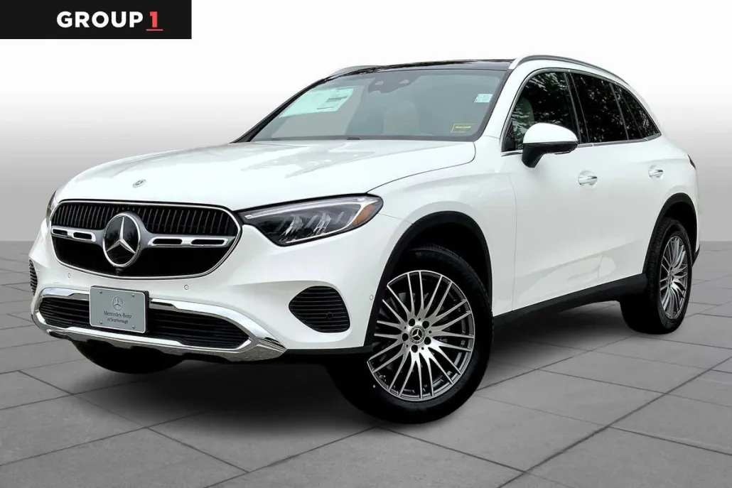2025 Mercedes Benz GLC 300 4MATIC photo 1
