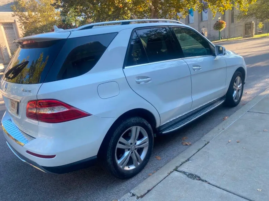 2015 Mercedes Benz ML 350 4MATIC photo 1