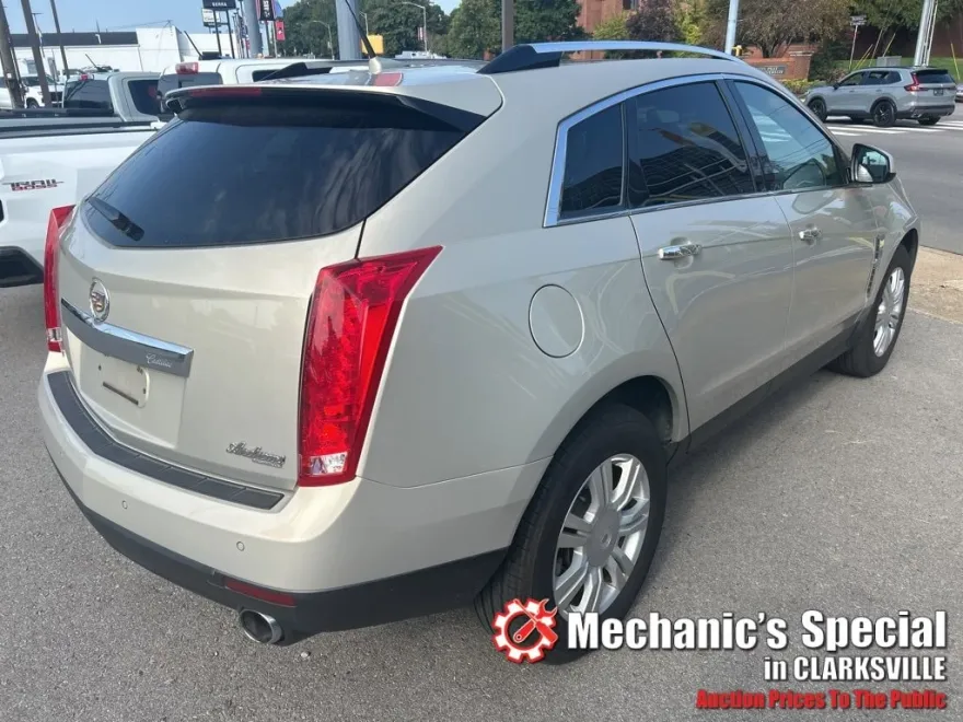 2010 Cadillac SRX Luxury photo 1