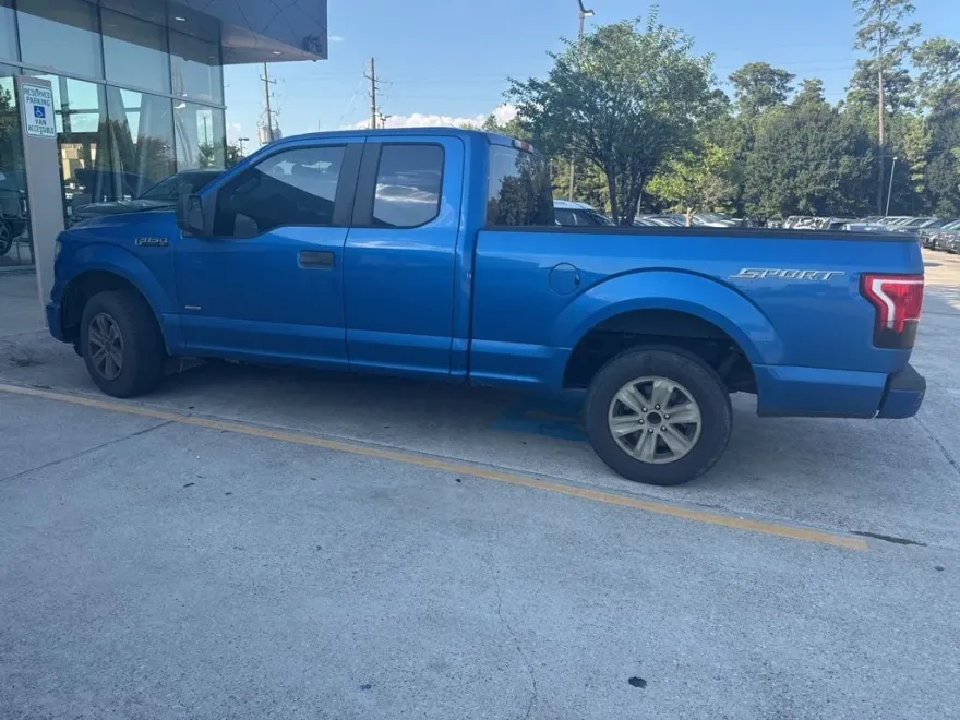 2015 Ford F-150 XLT photo 1
