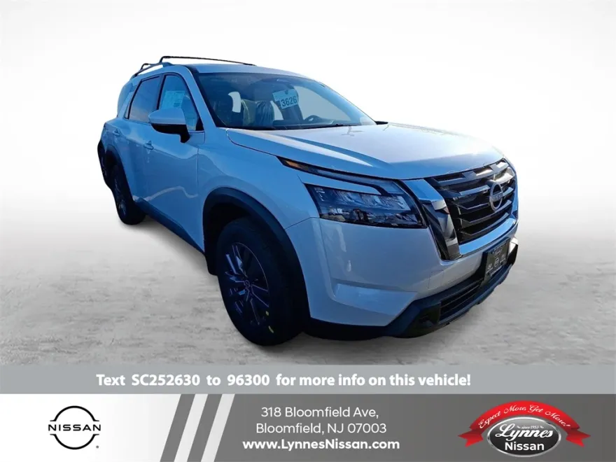 2025 Nissan Pathfinder SV photo 1