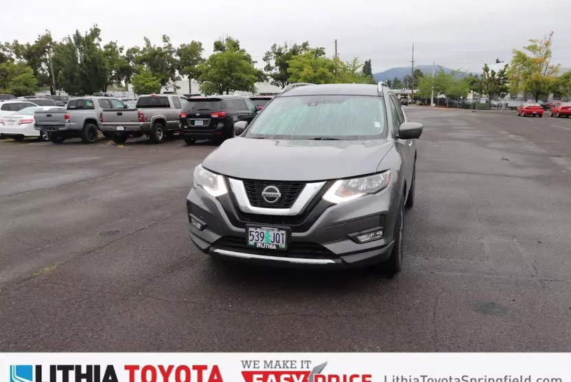 2018 Nissan Rogue SL photo 1