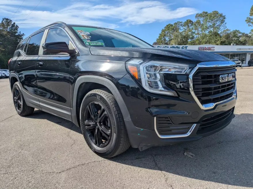 2023 Gmc Terrain SLE photo 1
