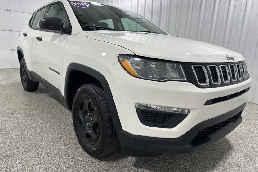2020 Jeep Compass Sport photo 1