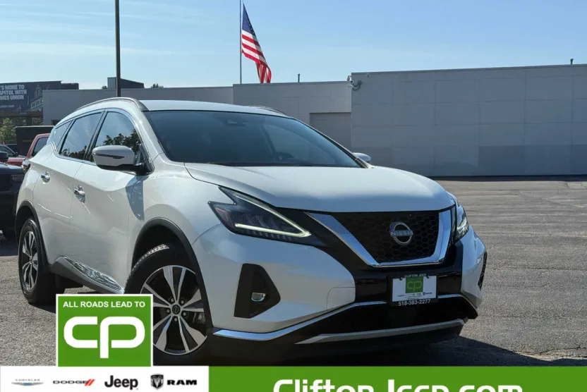 2023 Nissan Murano SV photo 1