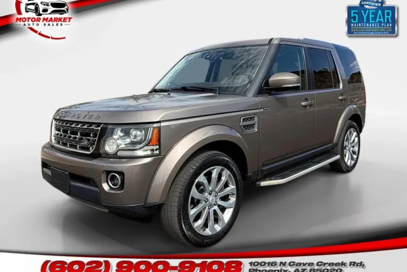 2016 Land Rover LR4 HSE LUX photo 1