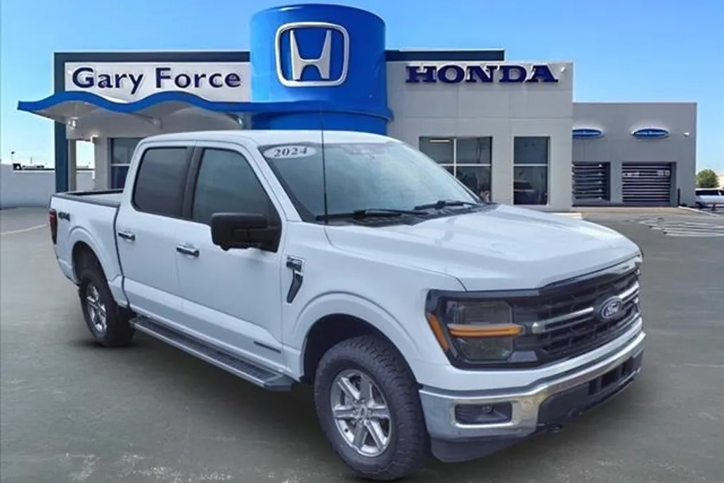 2024 Ford F-150 XLT photo 1
