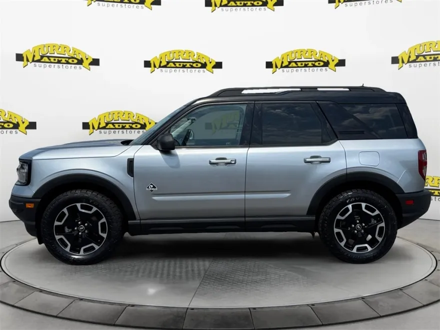 2021 Ford Bronco Sport Outer Banks photo 1