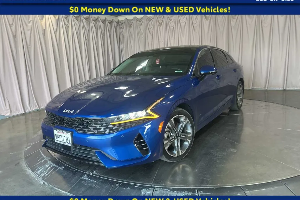 2024 Kia K5 EX photo 1