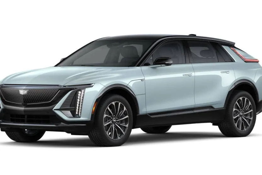 2025 Cadillac Lyriq Sport photo 1
