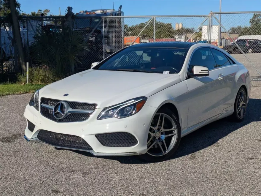 2015 Mercedes Benz E 550 Coupe photo 1