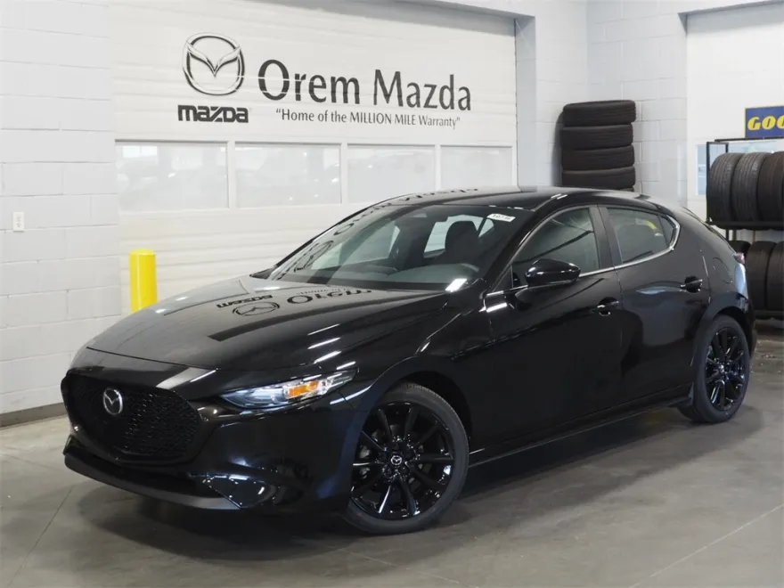2025 Mazda Mazda3 Hatchback 2.5 Select Sport photo 1