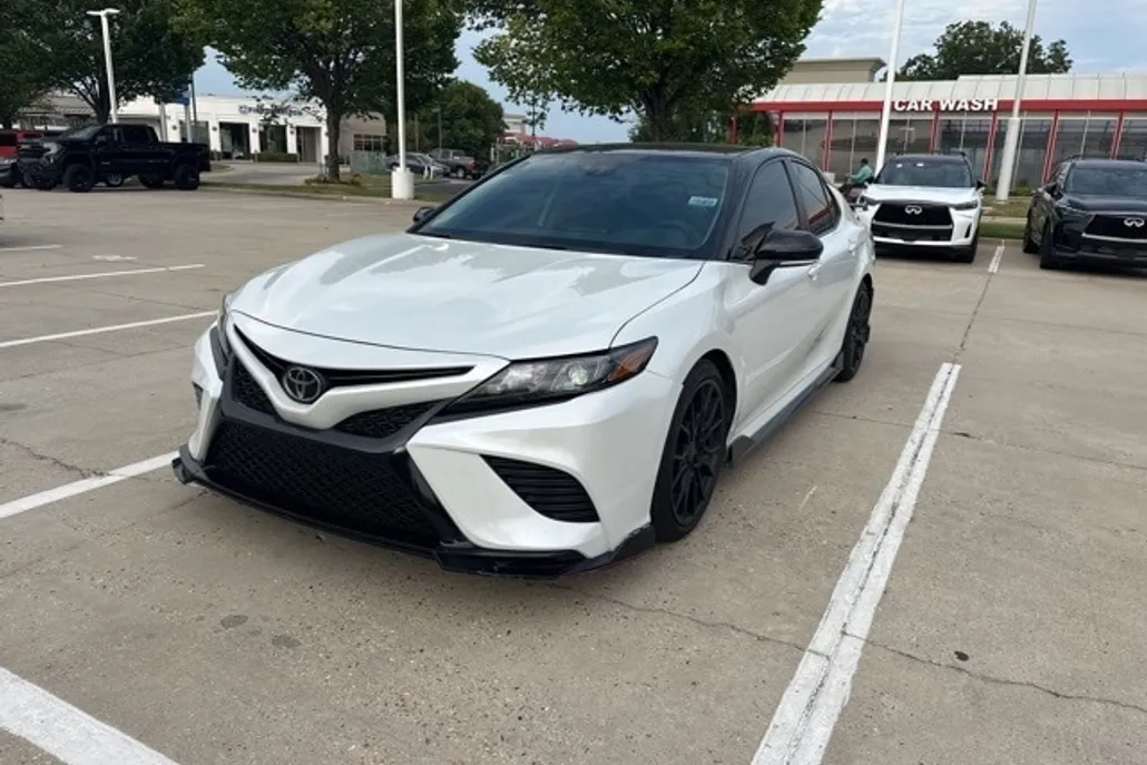 2023 Toyota Camry TRD V6 photo 1