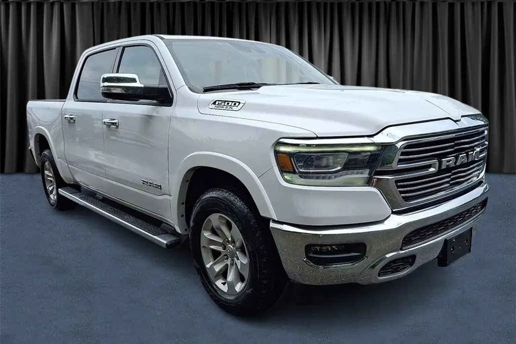 2022 Ram 1500 Laramie photo 1