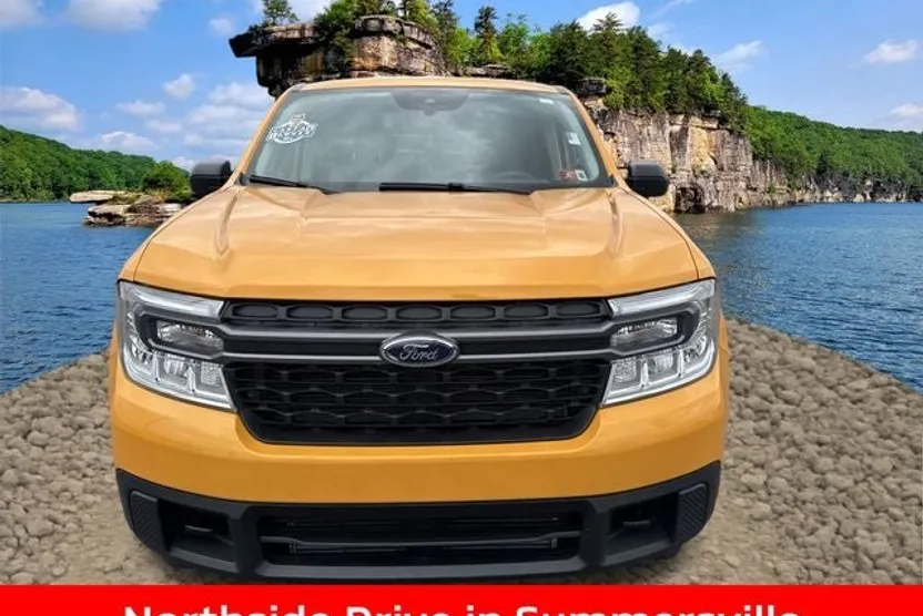2023 Ford Maverick XLT photo 1