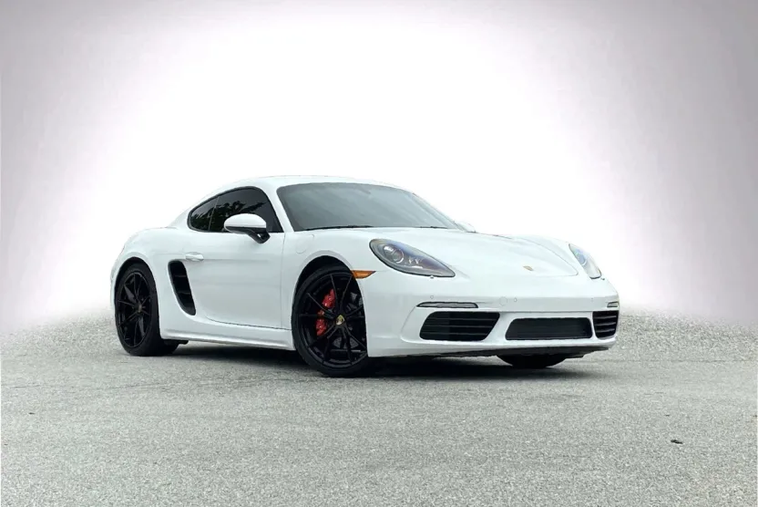 2024 Porsche Cayman S photo 1