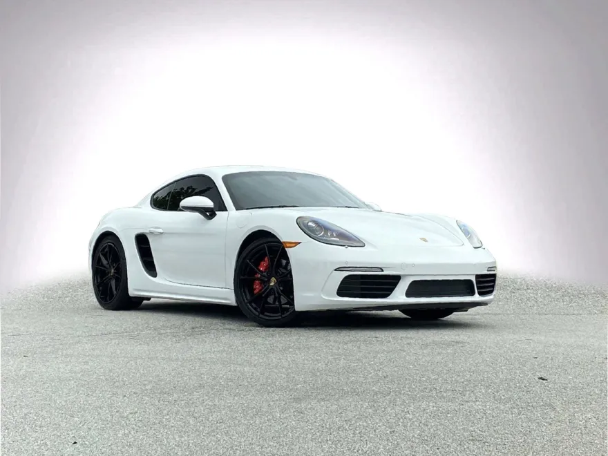 2024 Porsche Cayman S photo 1