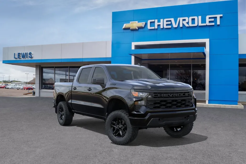 2026 Chevrolet Silverado 1500 Custom Trail Boss photo 1