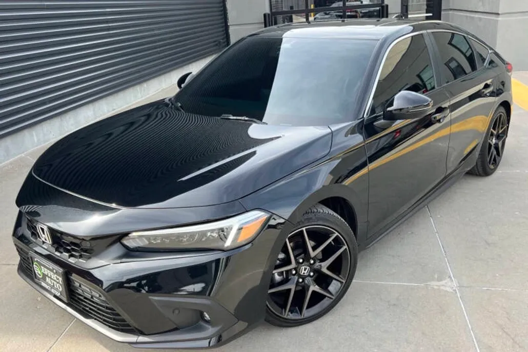 2024 Honda Civic Sport Touring photo 1