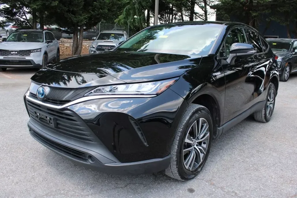2021 Toyota Venza LE photo 1