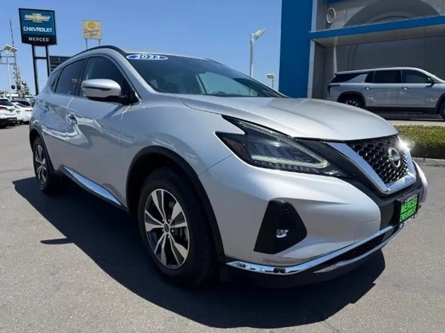 2023 Nissan Murano SV photo 1